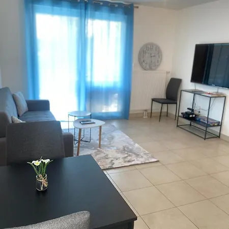 Apartment Trip *